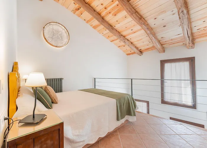 Catalina * Каманьяс